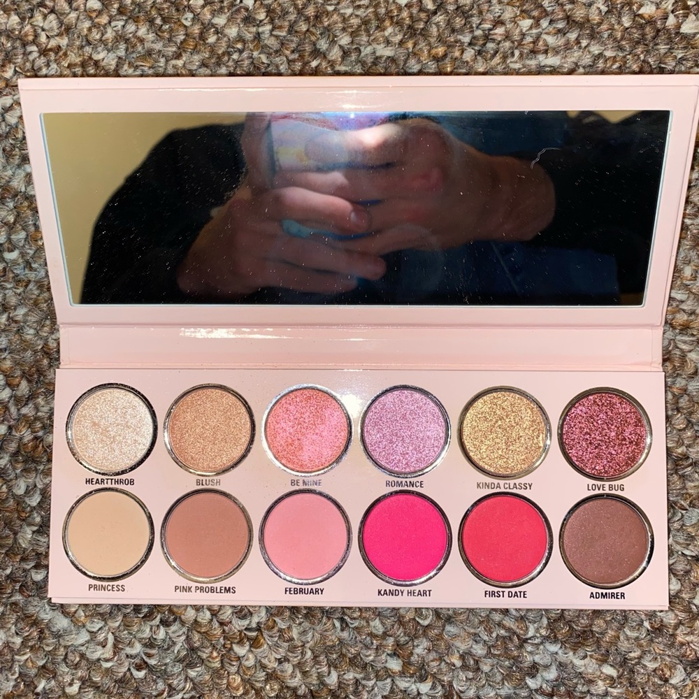 Kylie Cosmetics The Valentine Palette